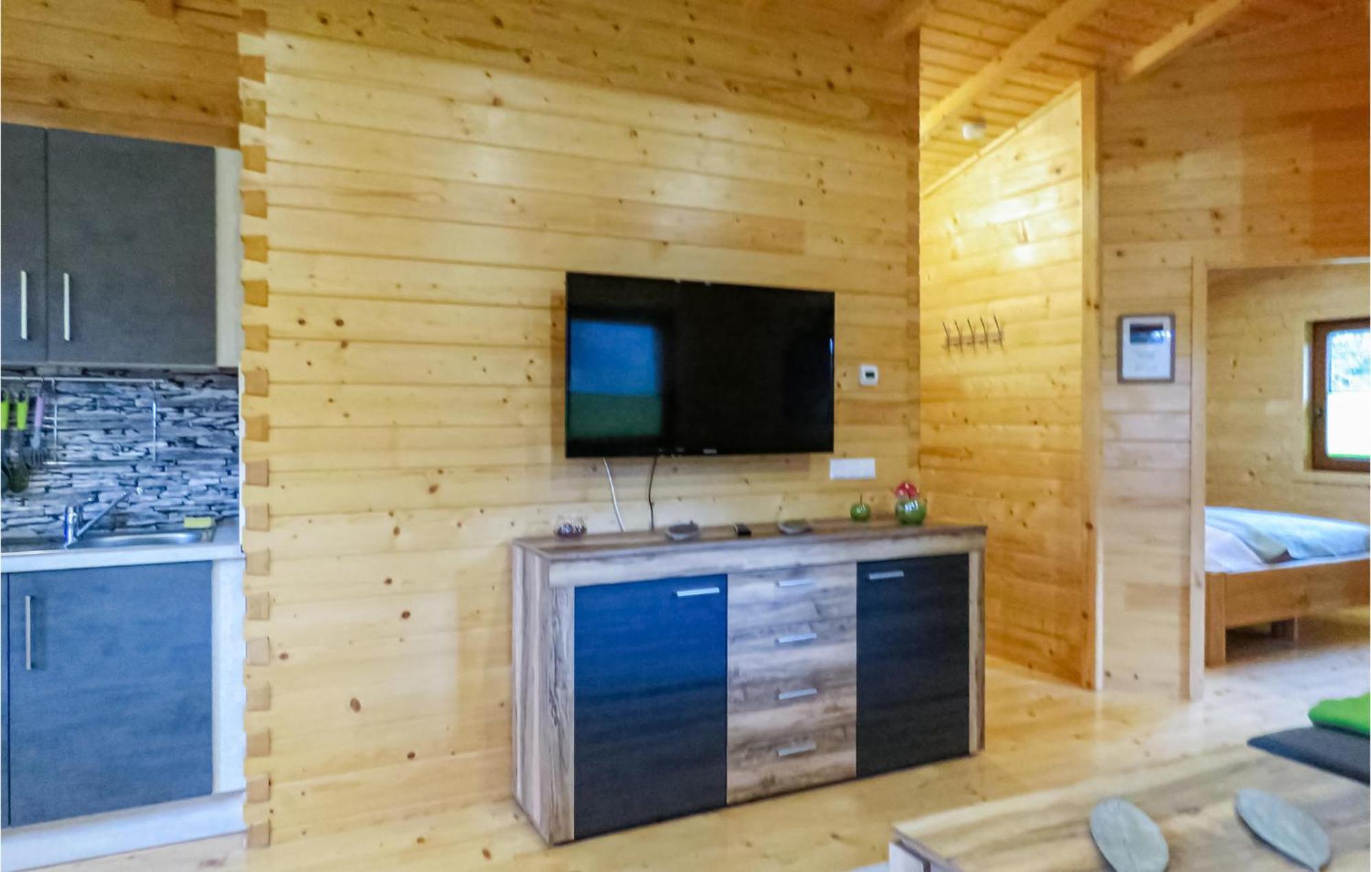 Lovely Home In Merzalben With Wifi Екстериор снимка
